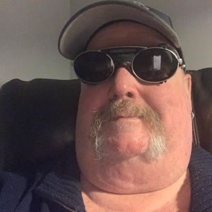 Meet your Posher, Tommy